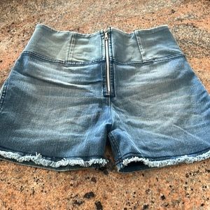 Freddy stretch denim shorts